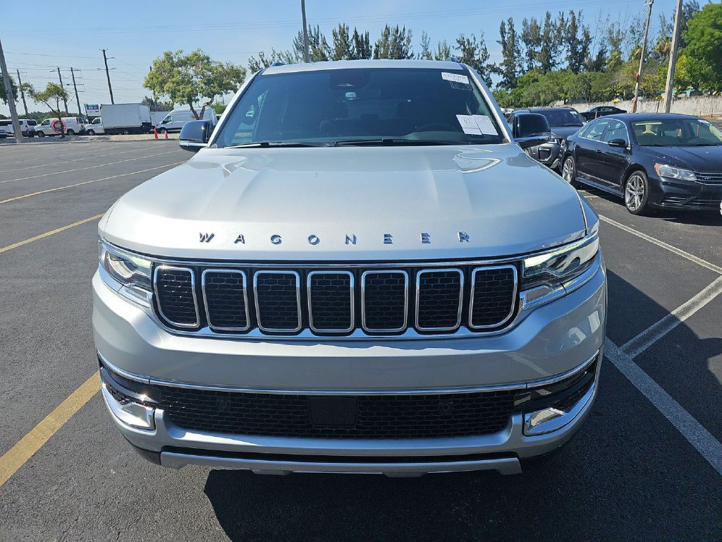 2024 Jeep Wagoneer Image 2