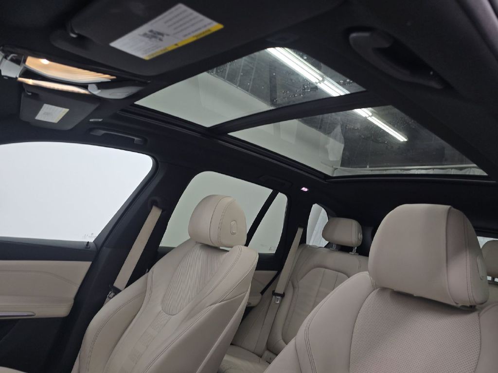 2019 BMW X5 Image 14