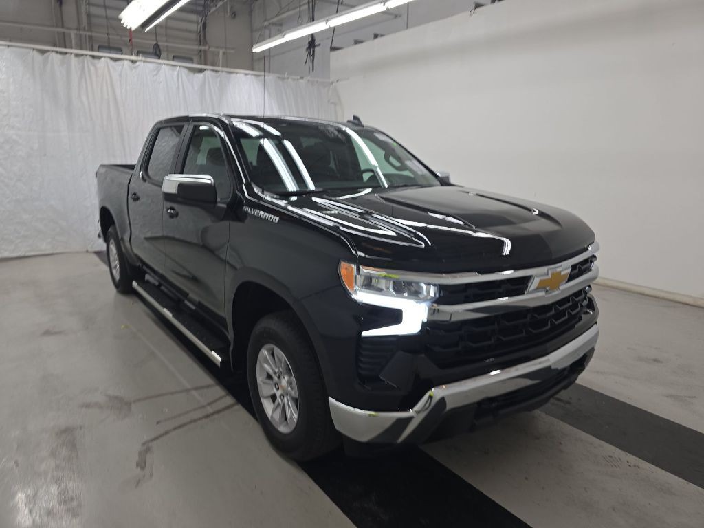 2026 Chevrolet Silverado 1500 Image 3