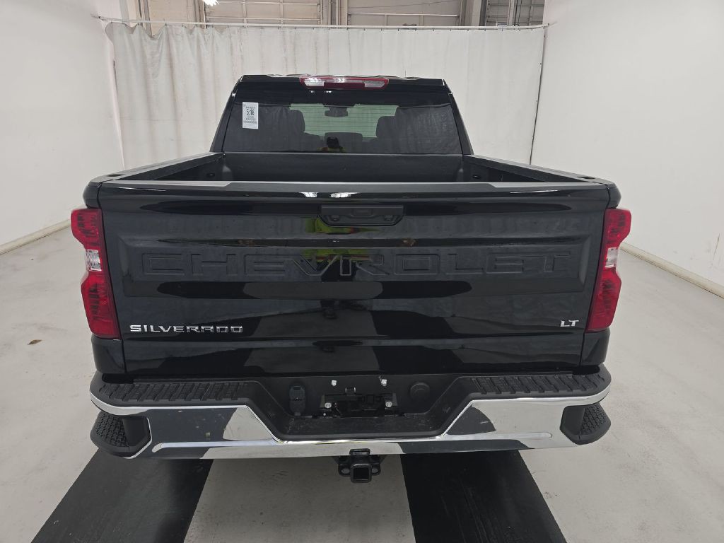 2026 Chevrolet Silverado 1500 Image 5