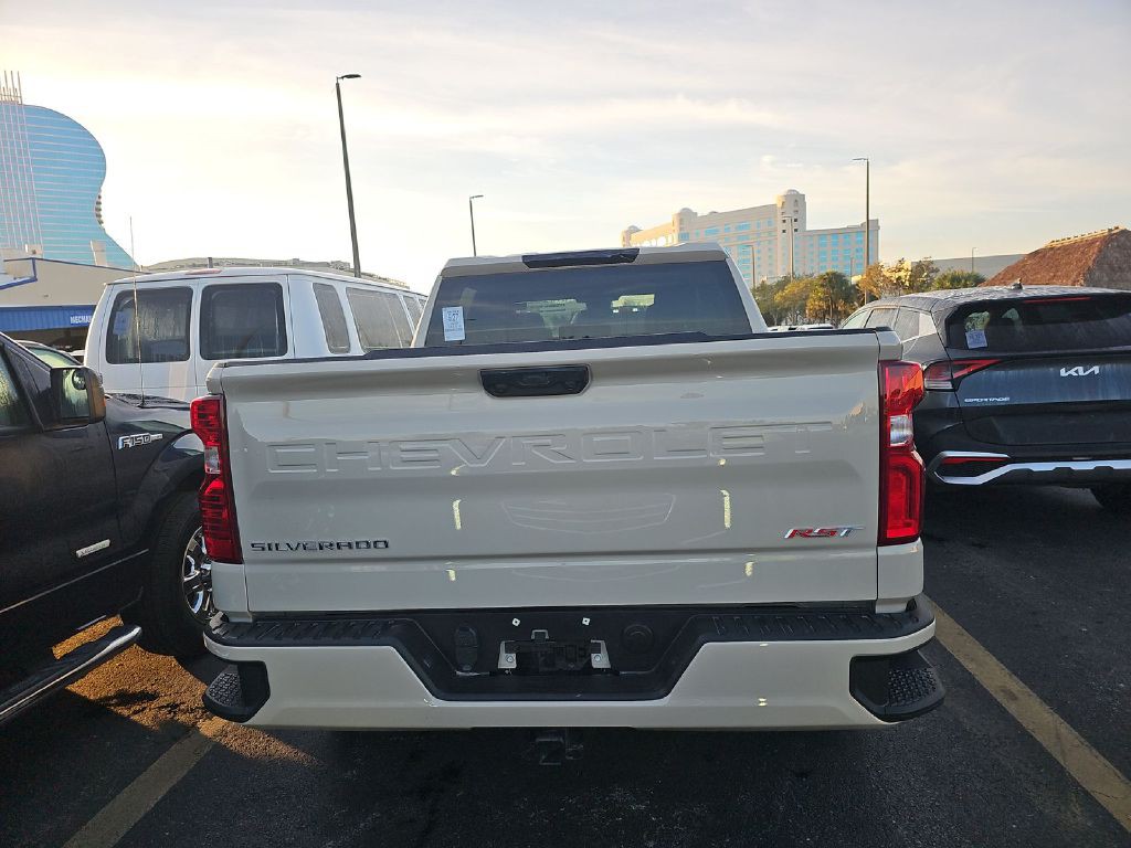 2026 Chevrolet Silverado 1500 Image 5