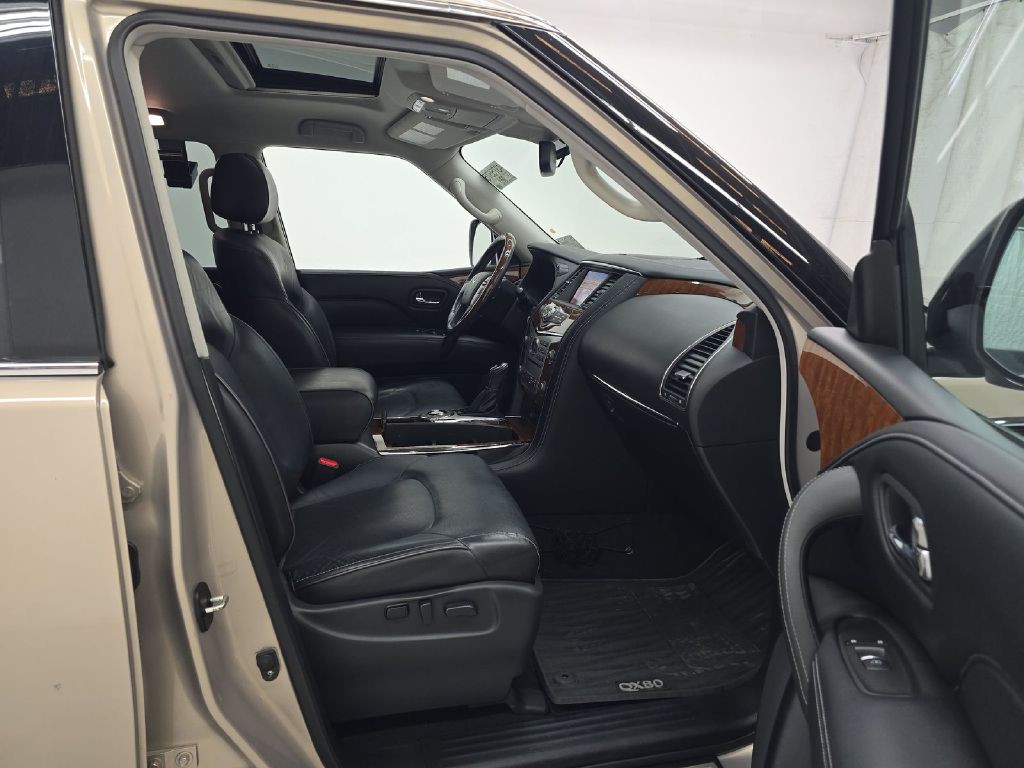 2019 INFINITI QX80 Image 8
