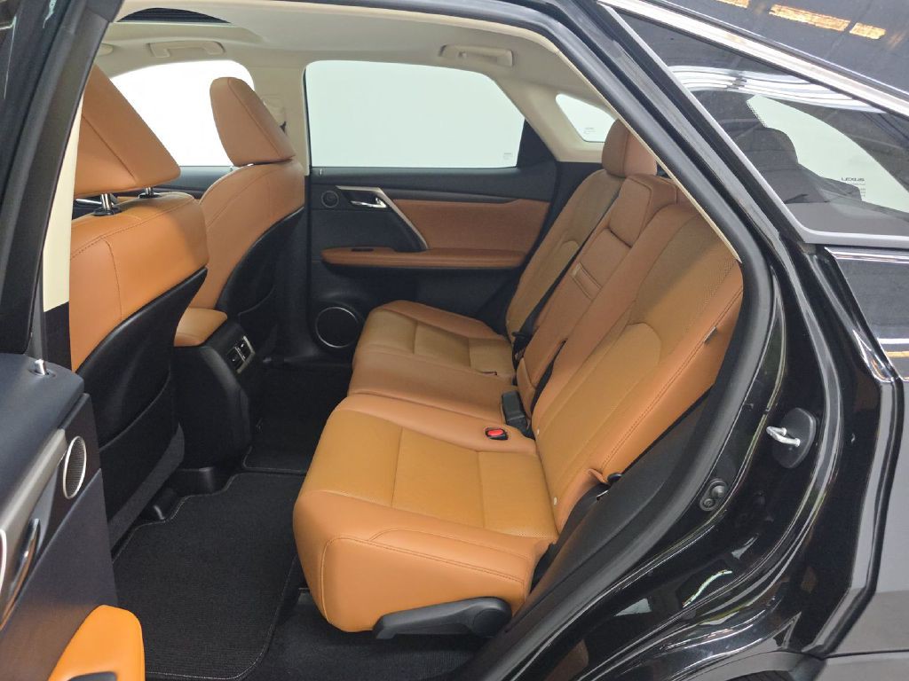 2021 Lexus RX Image 13