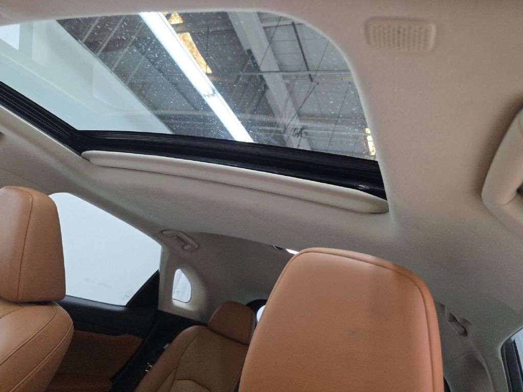 2021 Lexus RX Image 16