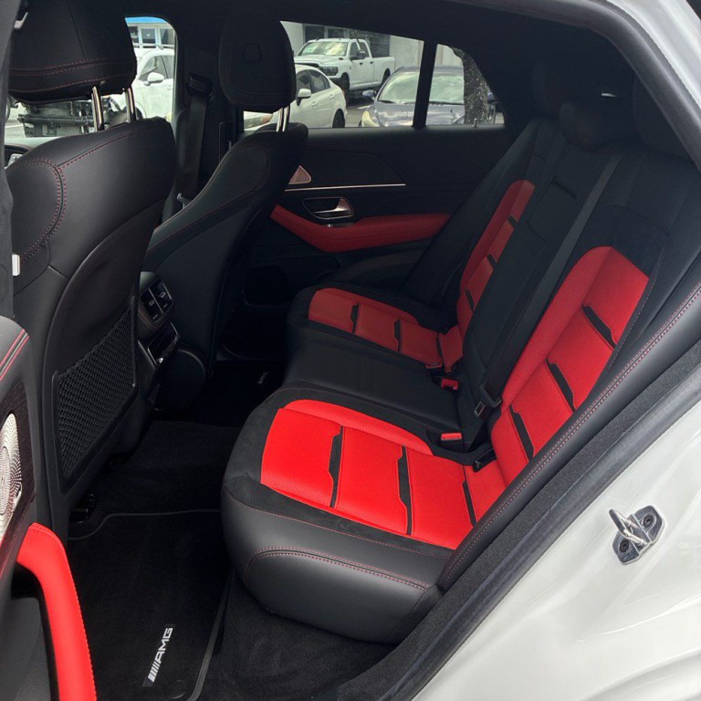 2025 Mercedes-Benz GLE-Class Image 17