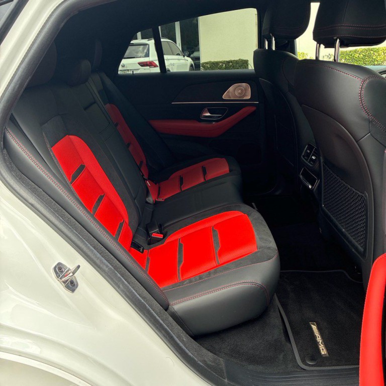 2025 Mercedes-Benz GLE-Class Image 18