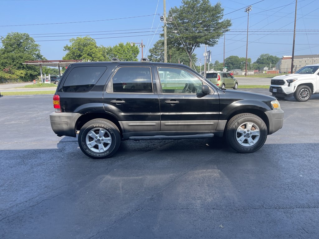 2006 Ford Escape Image 3