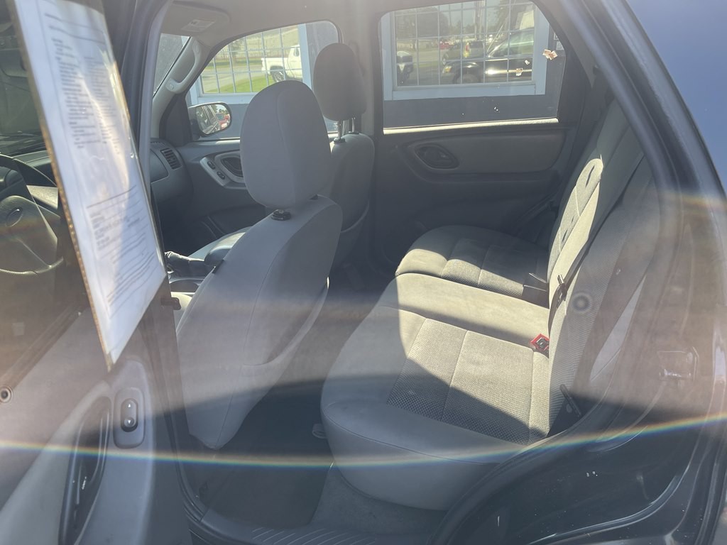 2006 Ford Escape Image 6