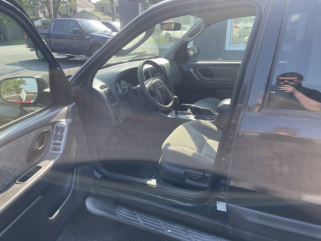 2006 Ford Escape Image 7