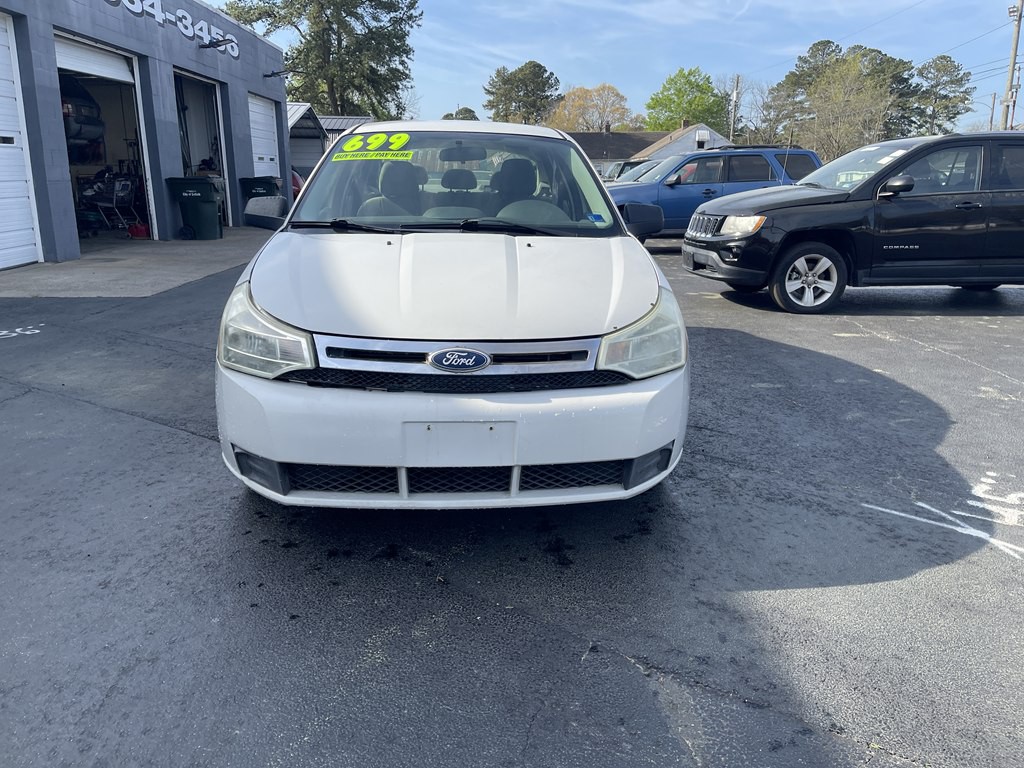 2009 Ford Focus Image 2