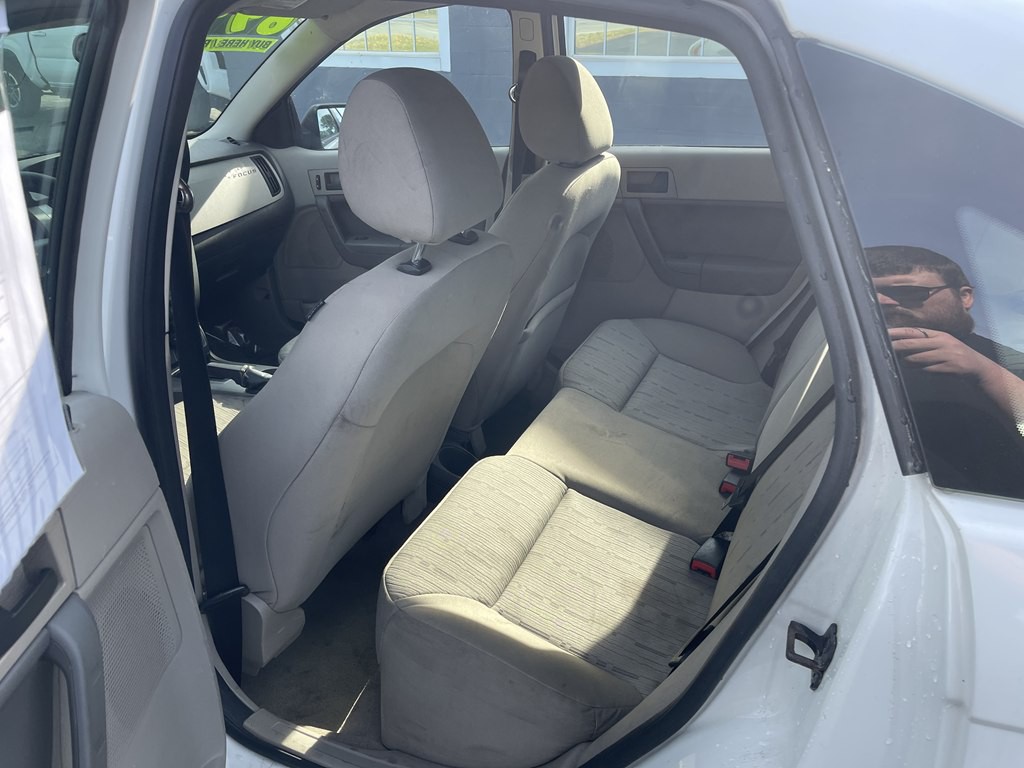 2009 Ford Focus Image 5