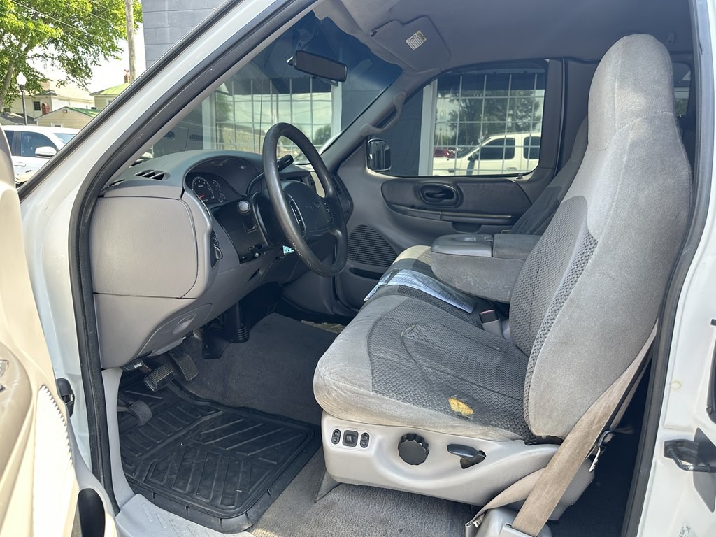 1999 Ford F-250 Image 5