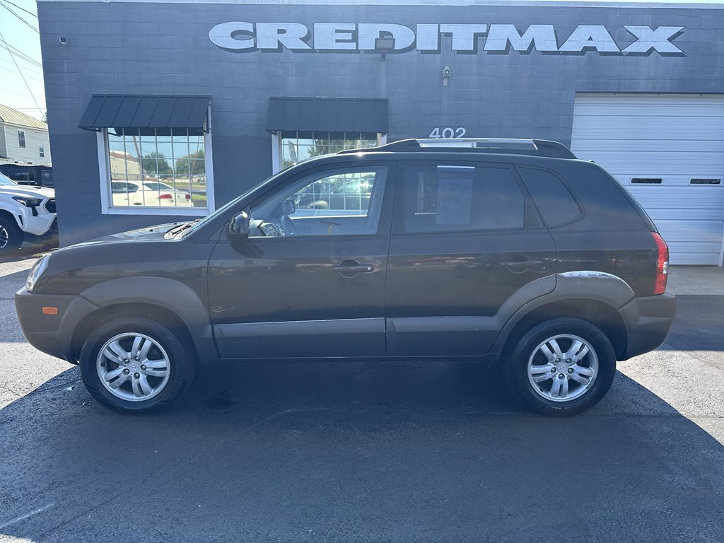 2005 Hyundai Tucson Image 1