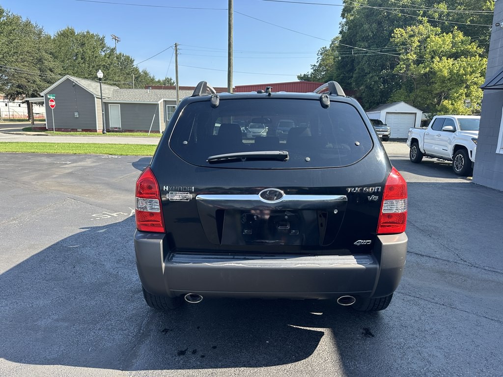 2005 Hyundai Tucson Image 4