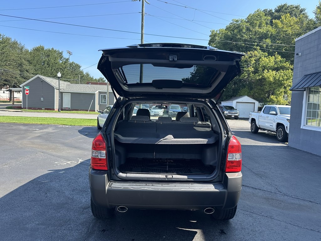 2005 Hyundai Tucson Image 5