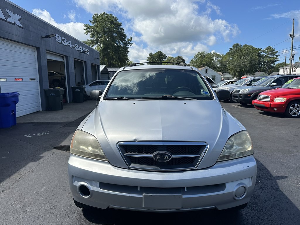 2005 Kia Sorento Image 2