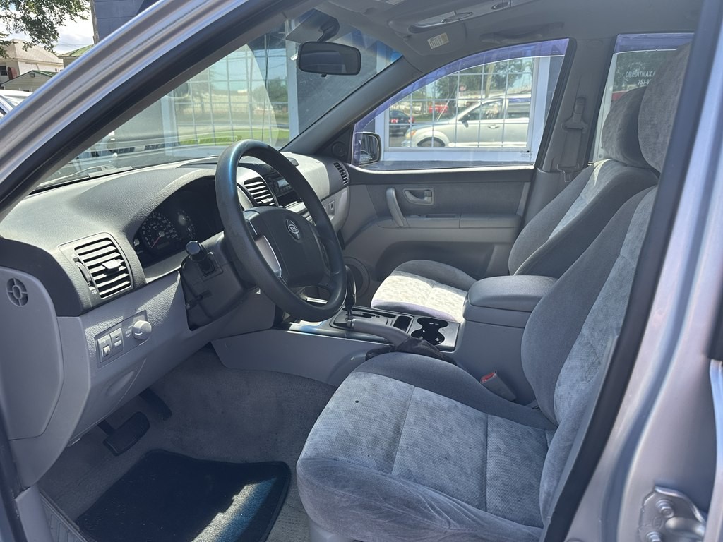 2005 Kia Sorento Image 7