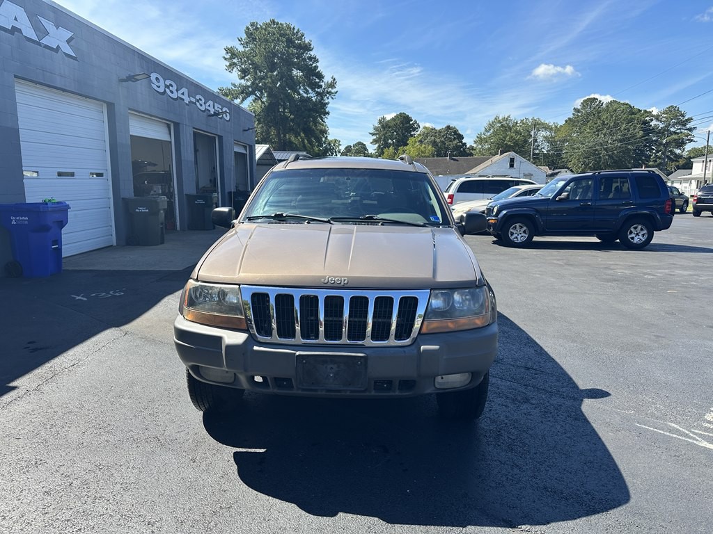 2002 Jeep Grand Cherokee Image 2