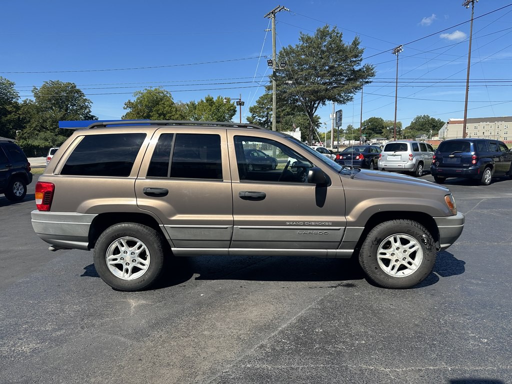 2002 Jeep Grand Cherokee Image 3