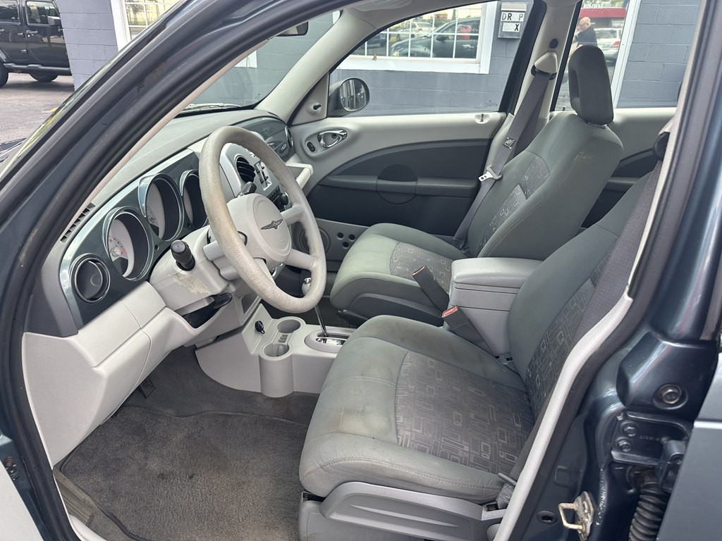 2006 Chrysler PT Cruiser Image 6