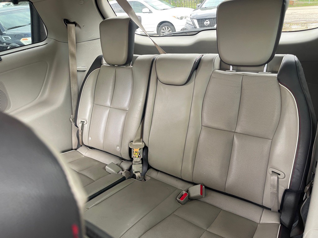 2015 Kia Sedona Image 16