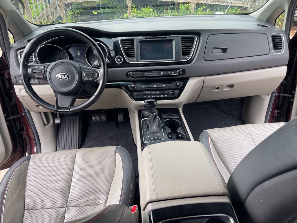 2015 Kia Sedona Image 19