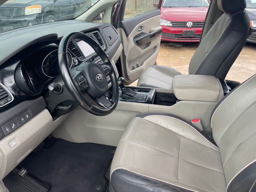2015 Kia Sedona Image 20