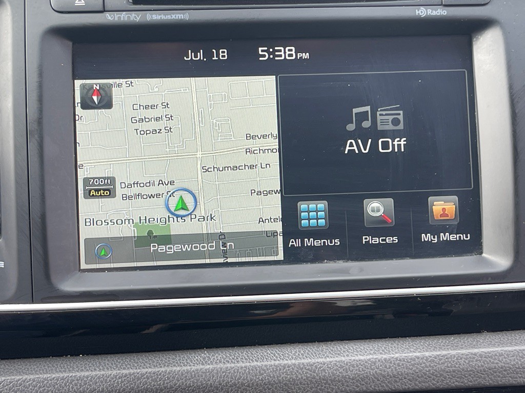 2015 Kia Sedona Image 30