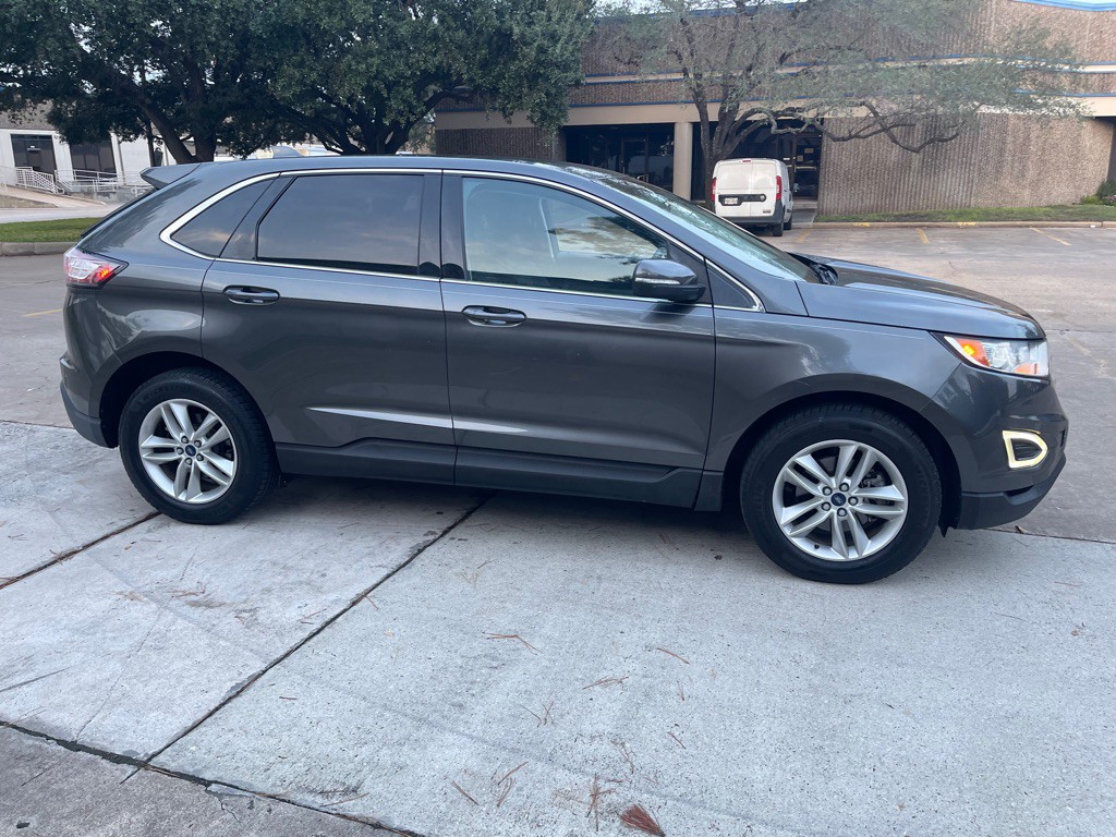 2016 Ford Edge Image 5