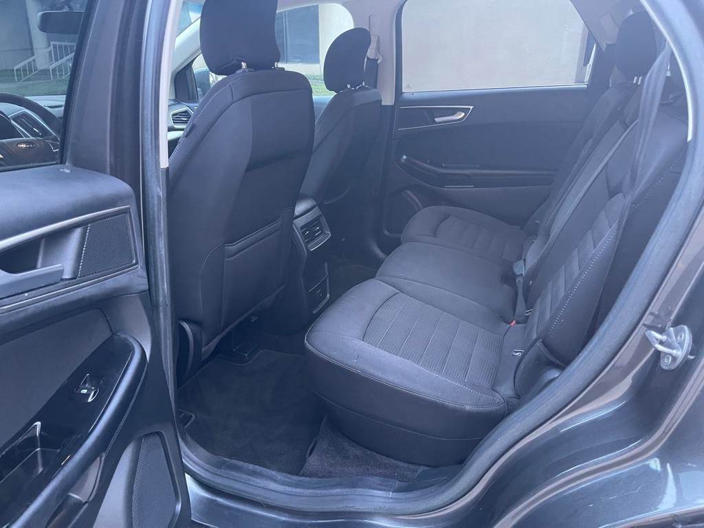 2016 Ford Edge Image 21