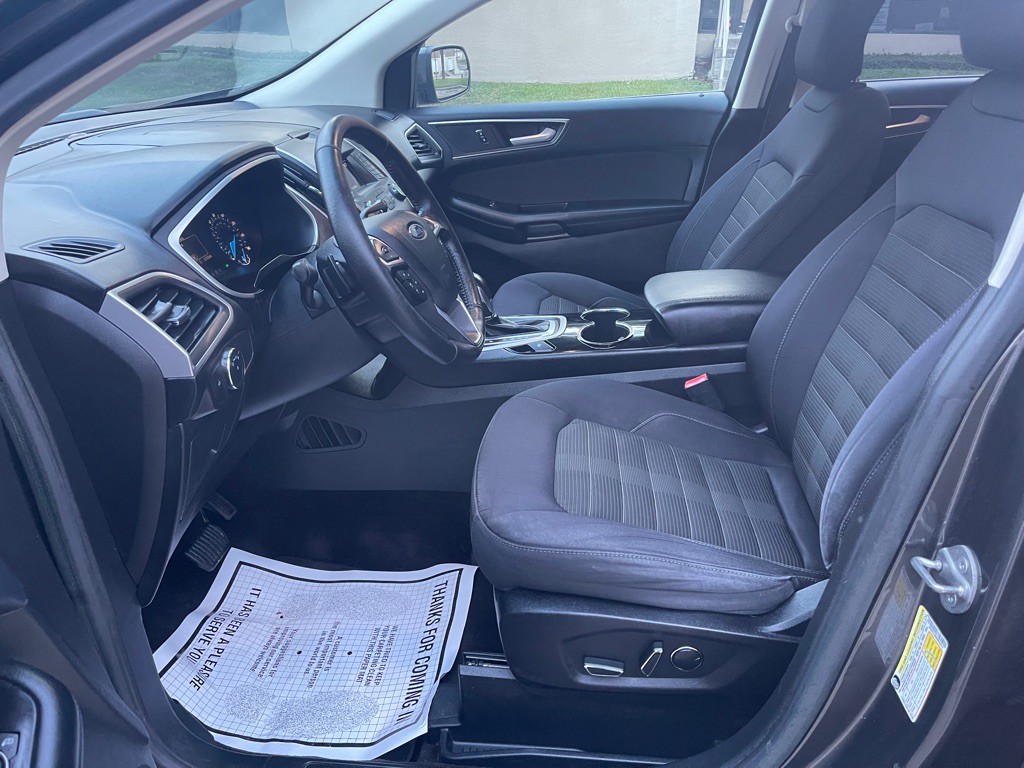 2016 Ford Edge Image 22