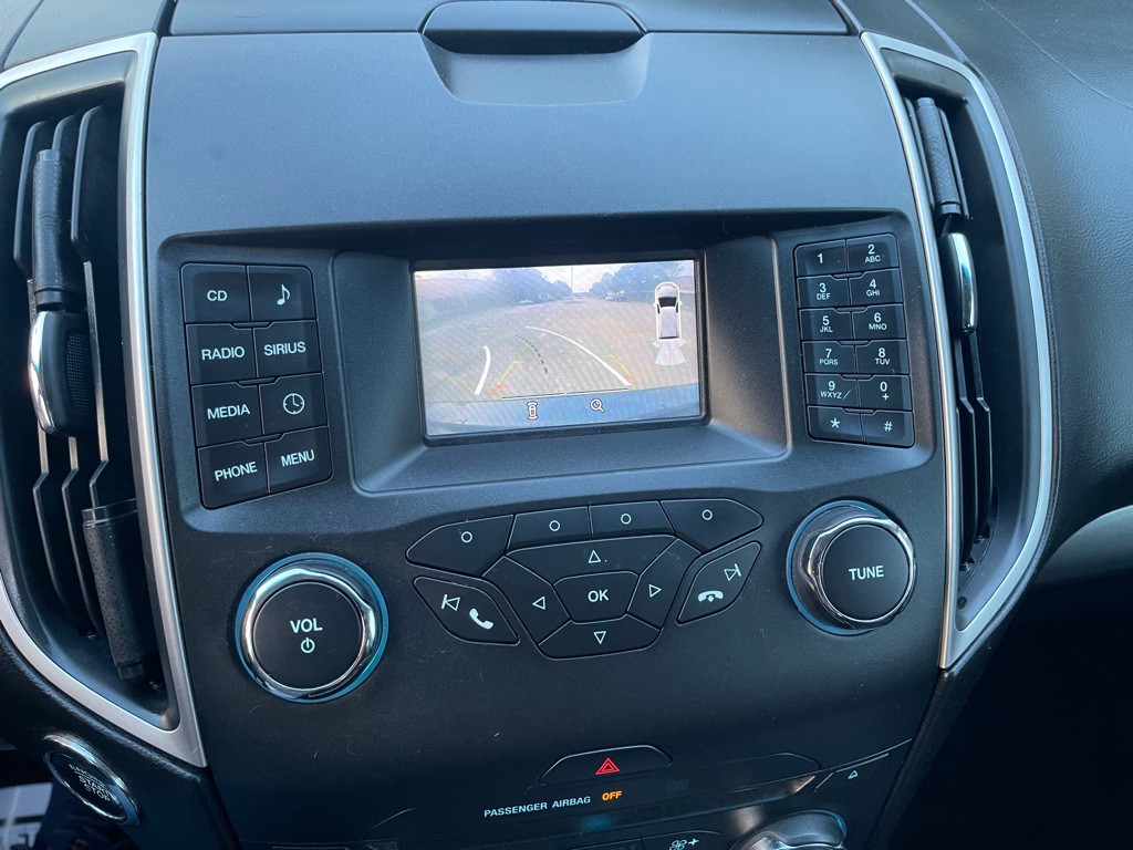 2016 Ford Edge Image 30