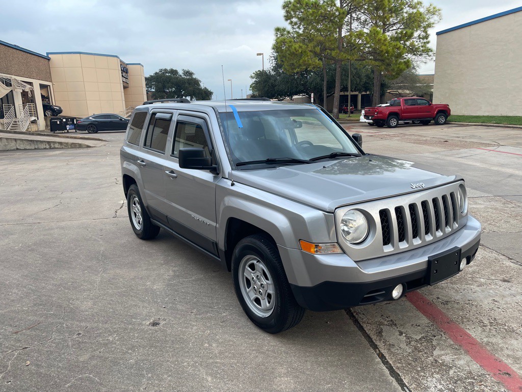 2016 Jeep Patriot Image 2