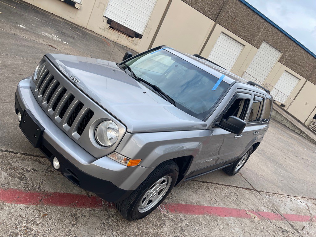 2016 Jeep Patriot Image 12