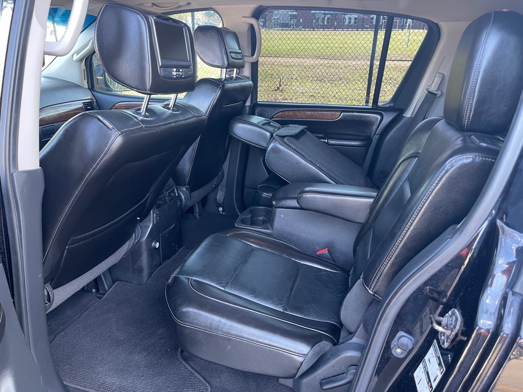 2014 Nissan Armada Image 14