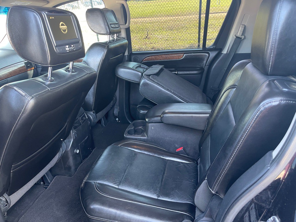 2014 Nissan Armada Image 18
