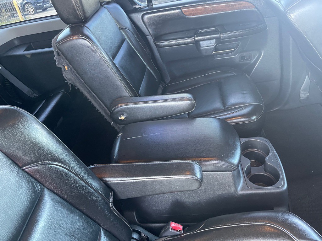 2014 Nissan Armada Image 20