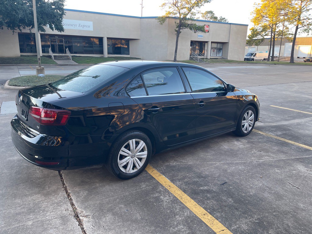 2017 Volkswagen Jetta Image 8