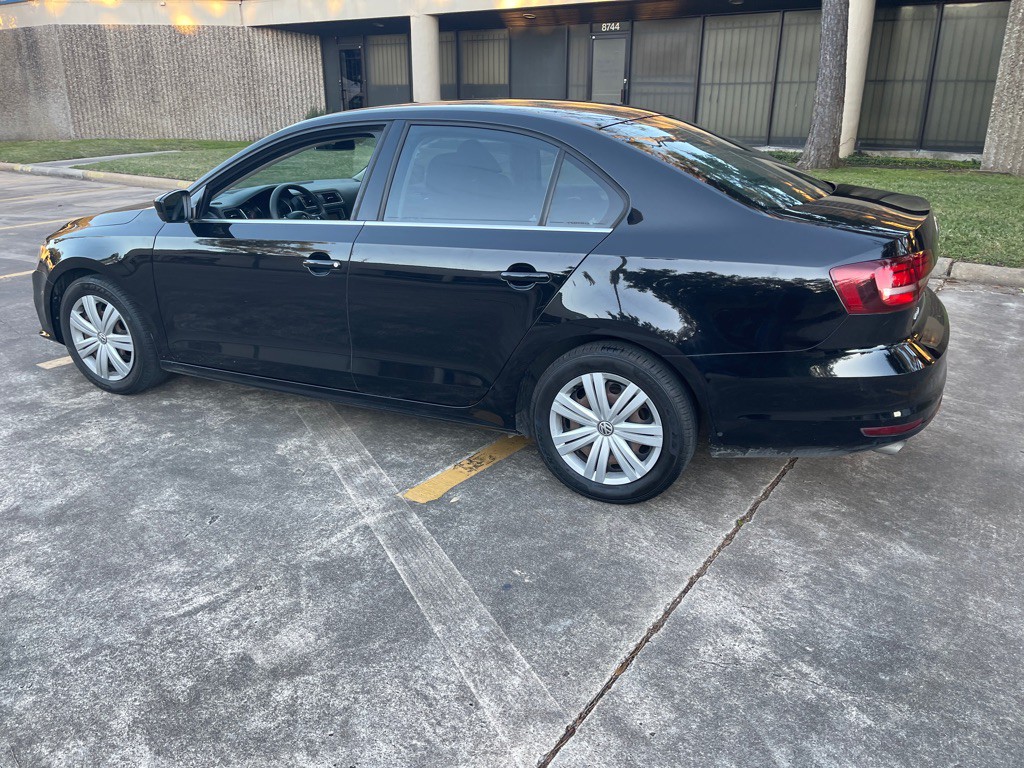2017 Volkswagen Jetta Image 9