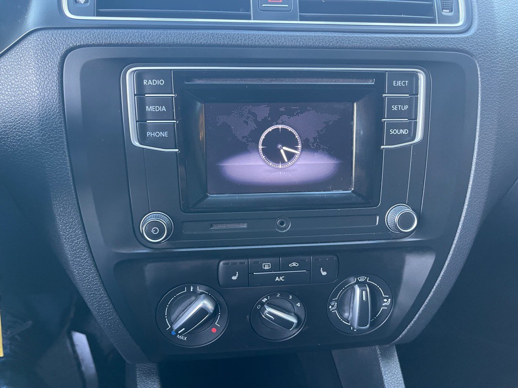 2017 Volkswagen Jetta Image 25