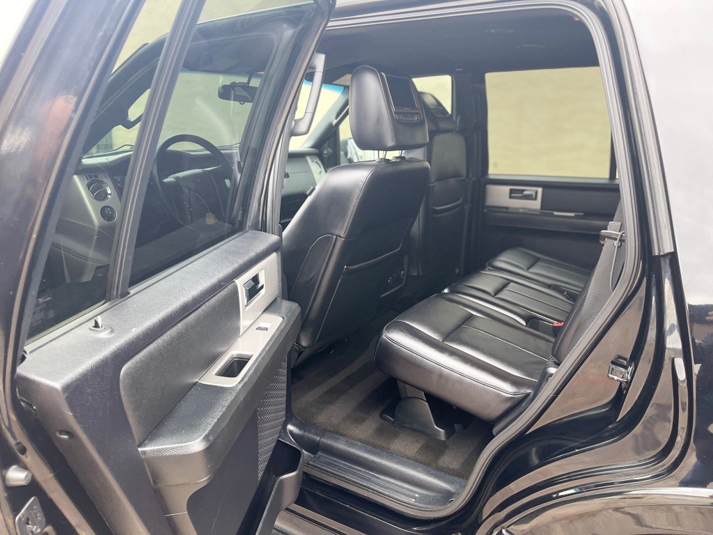 2016 Ford Expedition Image 18