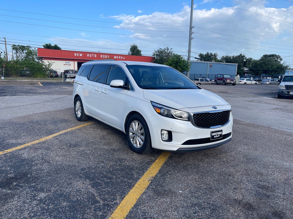 2017 Kia Sedona Image 3