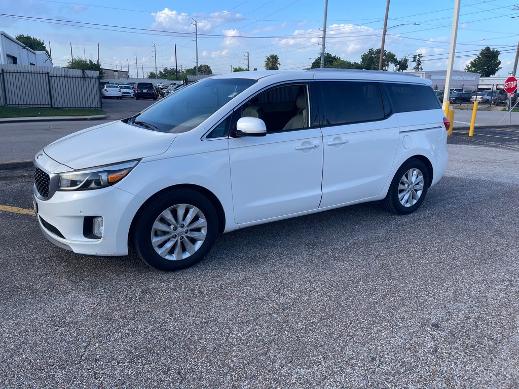 2017 Kia Sedona Image 7