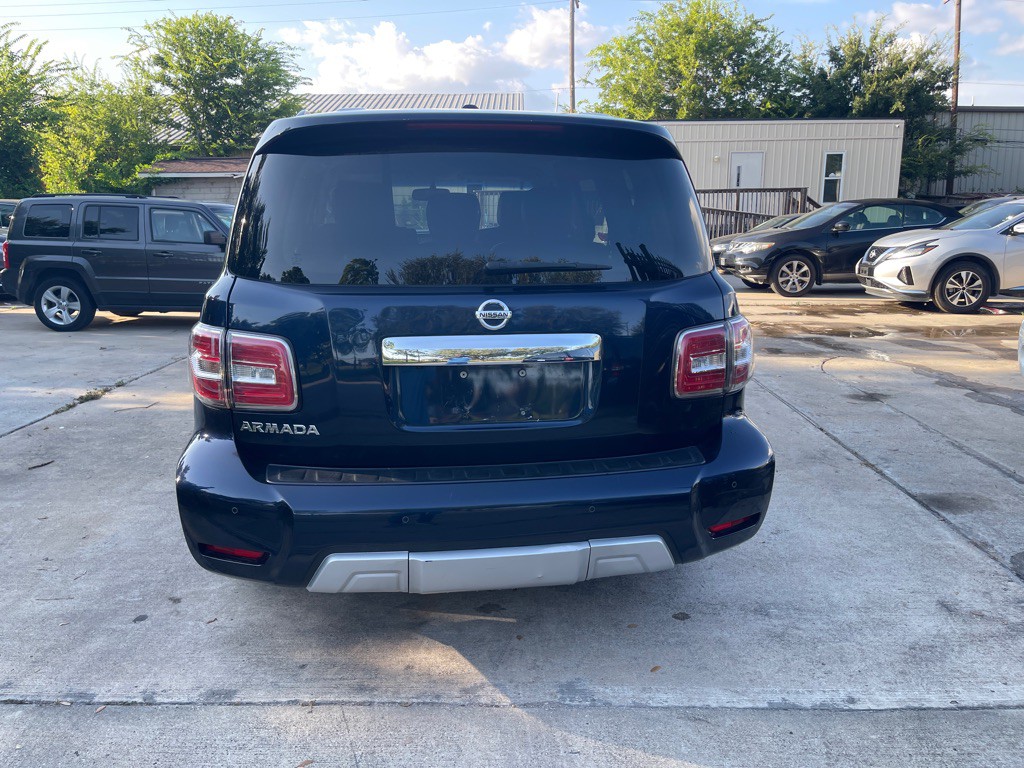 2017 Nissan Armada Image 5