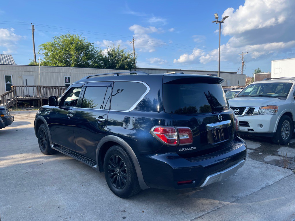 2017 Nissan Armada Image 6