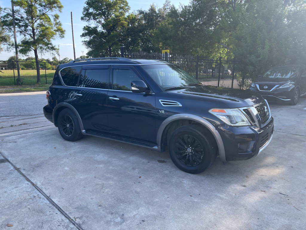 2017 Nissan Armada Image 10
