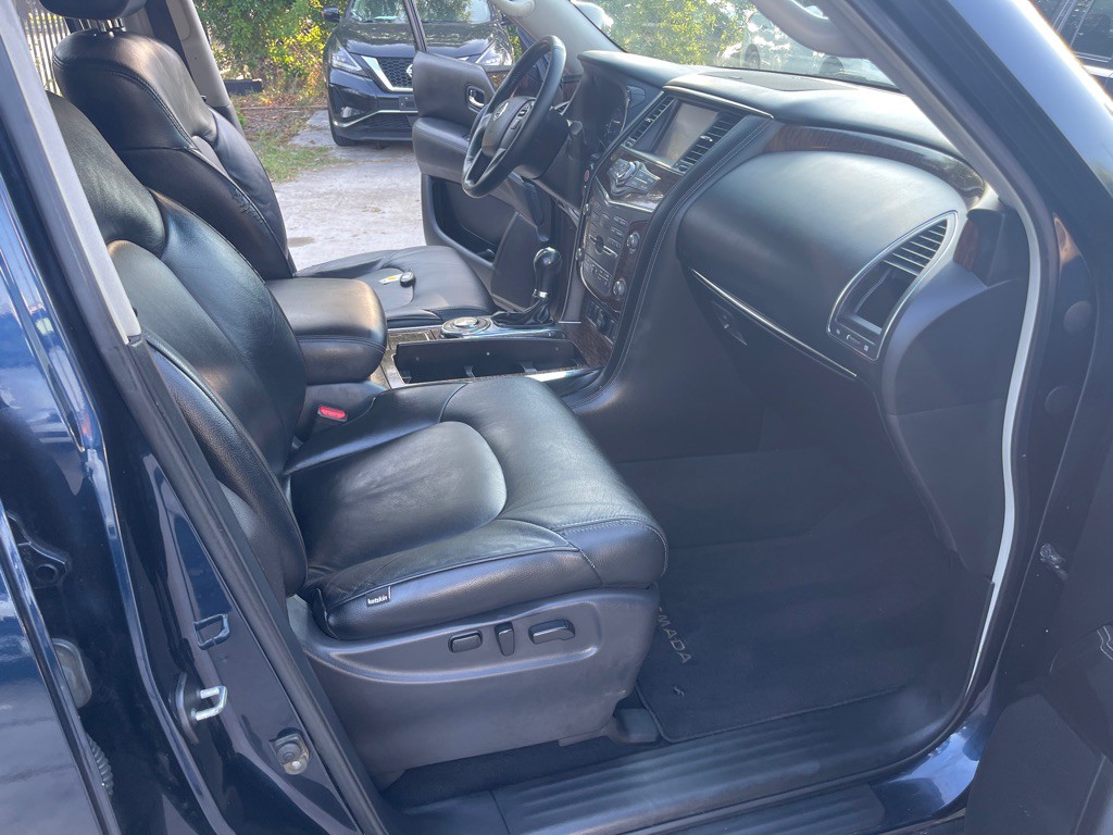 2017 Nissan Armada Image 22
