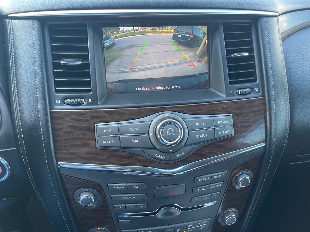 2017 Nissan Armada Image 24
