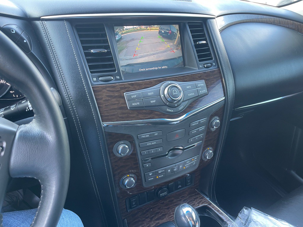 2017 Nissan Armada Image 25