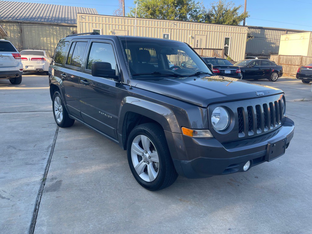 2016 Jeep Patriot Image 12